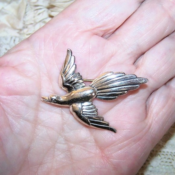 Vintage Forstner Sterling Silver Bird of Paradise Pin Brooch - Picture 2 of 4